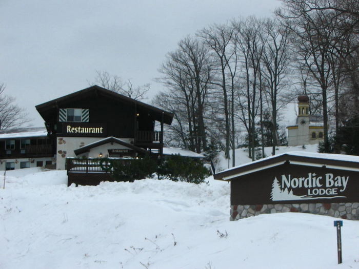 Tiroler Hof (The Residences at Harbor Vista) - Web Listing (newer photo)